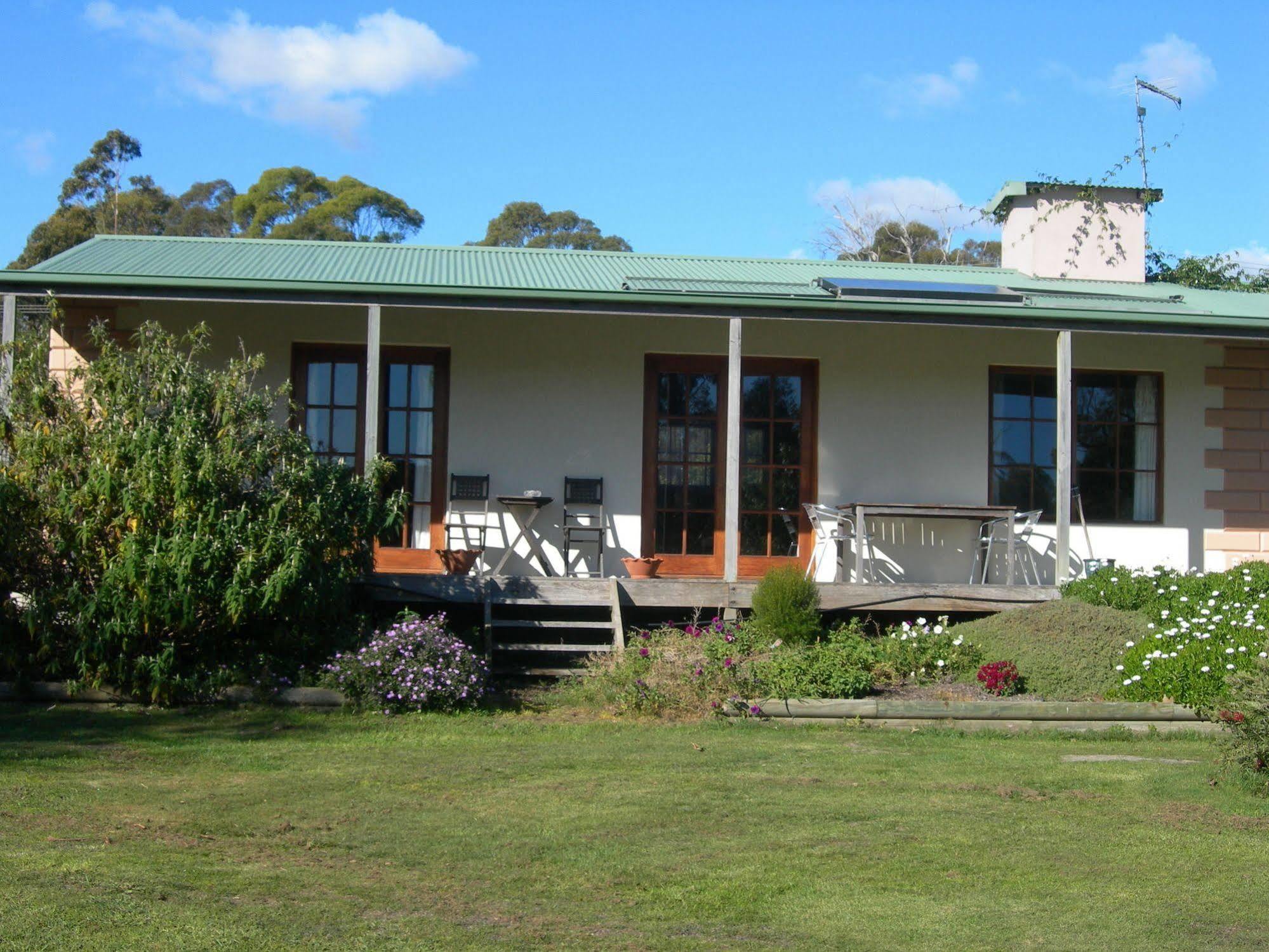 Platypus Park Country Retreat Villa Bridport Exteriör bild